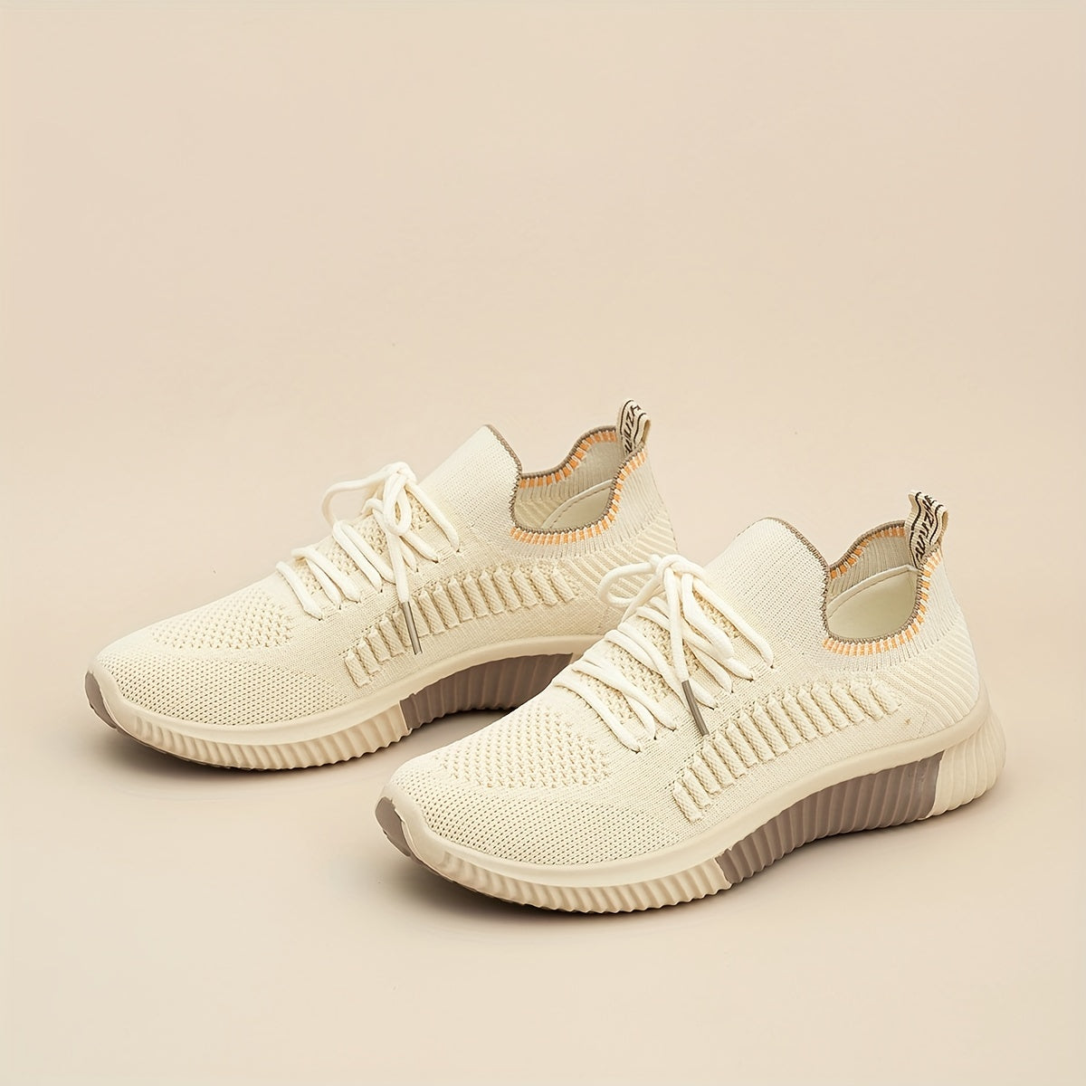 「binfenxie」Women Lace-up Front Running Shoes