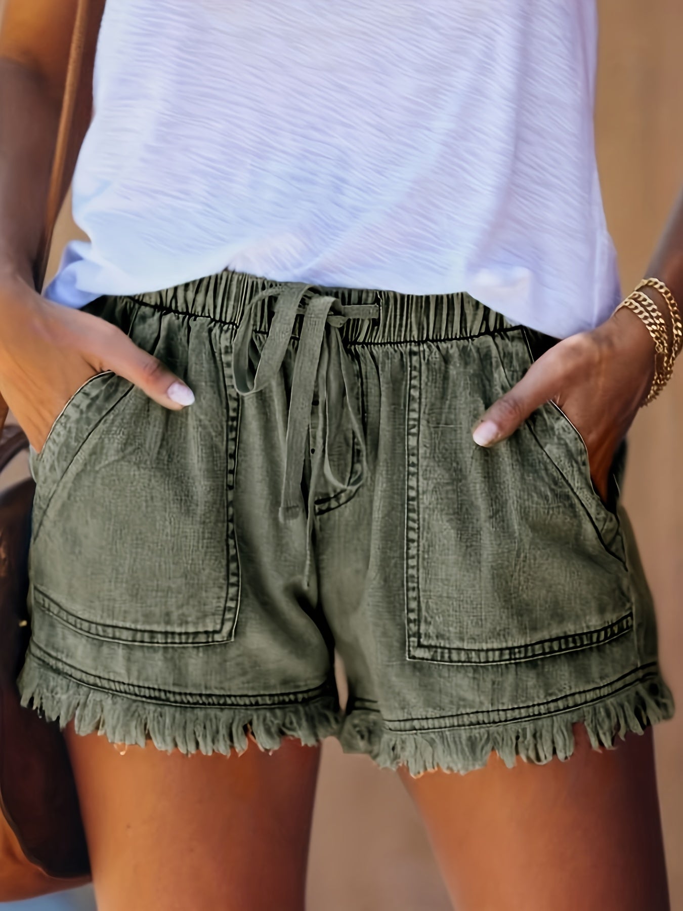「binfenxie」Elastic Waist Distressed Denim Shorts, Raw Hem Slash Pockets Casual Short Denim Pants, Women's Denim Jeans & Clothing