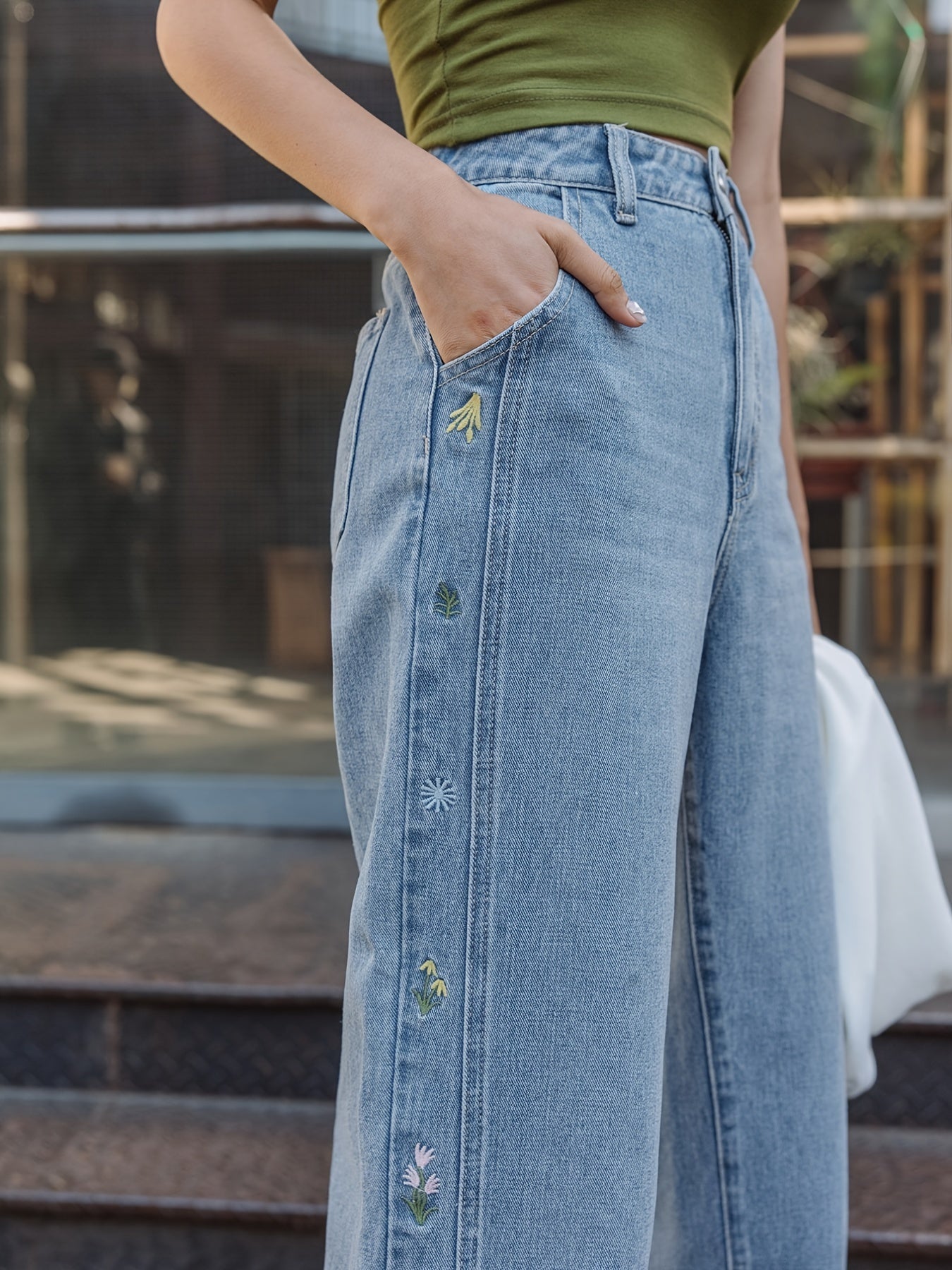 「binfenxie」Blue Loose Fit Straight Jeans, Slash Pockets Floral Embroidered Casual Denim Pants, Women's Denim Jeans & Clothing