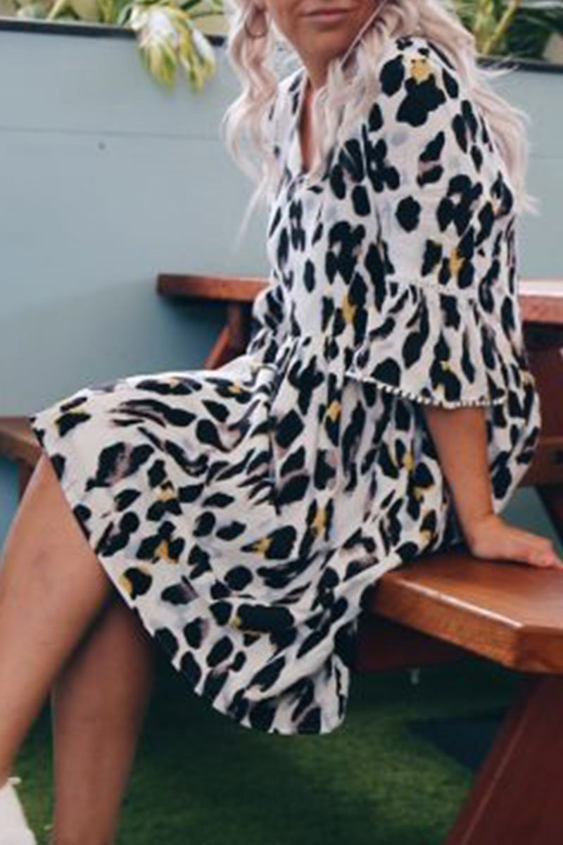 binfenxie V Neck Leopard Printed Knee Length A Line Dress